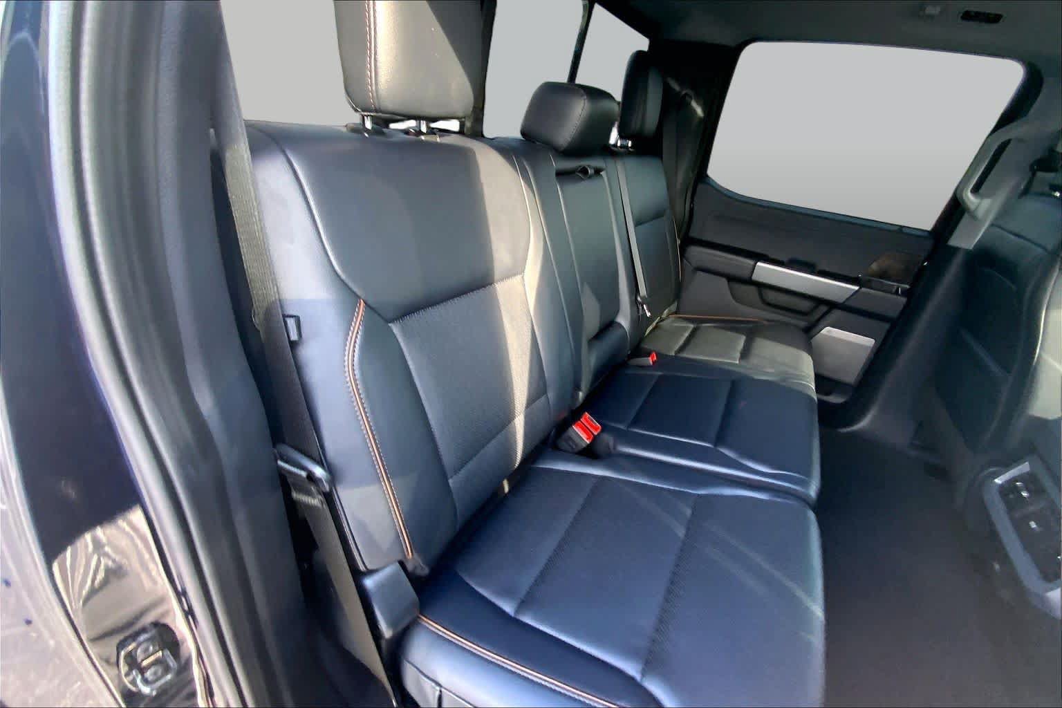 Certified 2025 Ford F250 Lariat w/ Lariat Ultimate Package AWD/4WD image 19