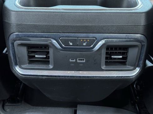 Used 2024 Chevrolet Silverado 2500 High Country w/ Technology Package AWD/4WD image 30