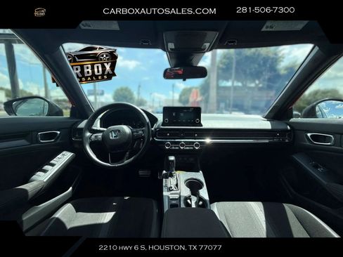 Used 2025 Honda Civic Sport image 9