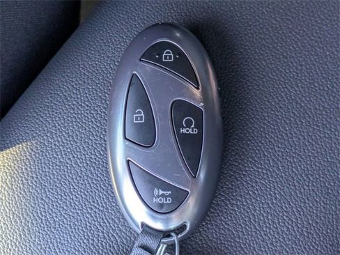 Used 2025 Hyundai Elantra Sport image 10