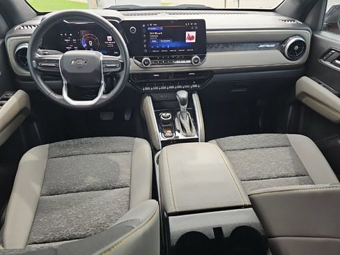 Used 2024 Chevrolet Colorado ZR2 AWD/4WD image 25