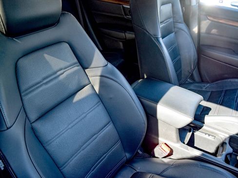 Used 2017 Honda CR-V EX-L image 10