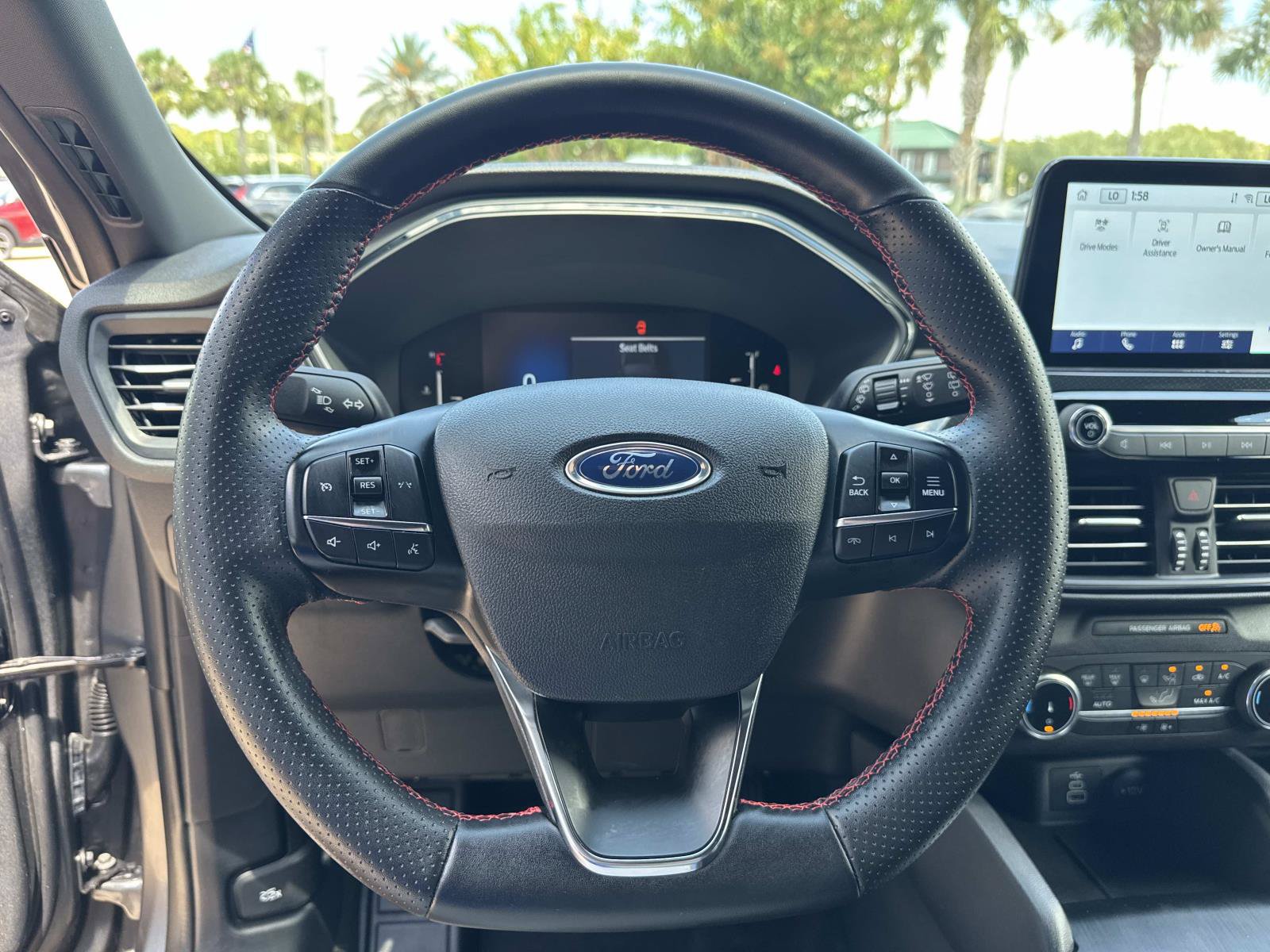 Used 2025 Ford Escape ST-Line FWD image 34