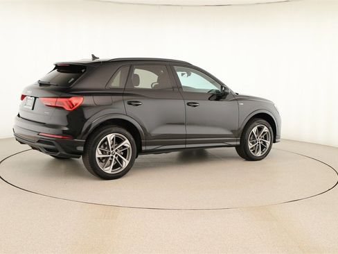 New 2025 Audi Q3 2.0T Premium image 7