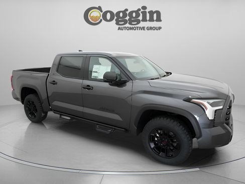 New 2026 Toyota Tundra SR5 AWD/4WD image 27