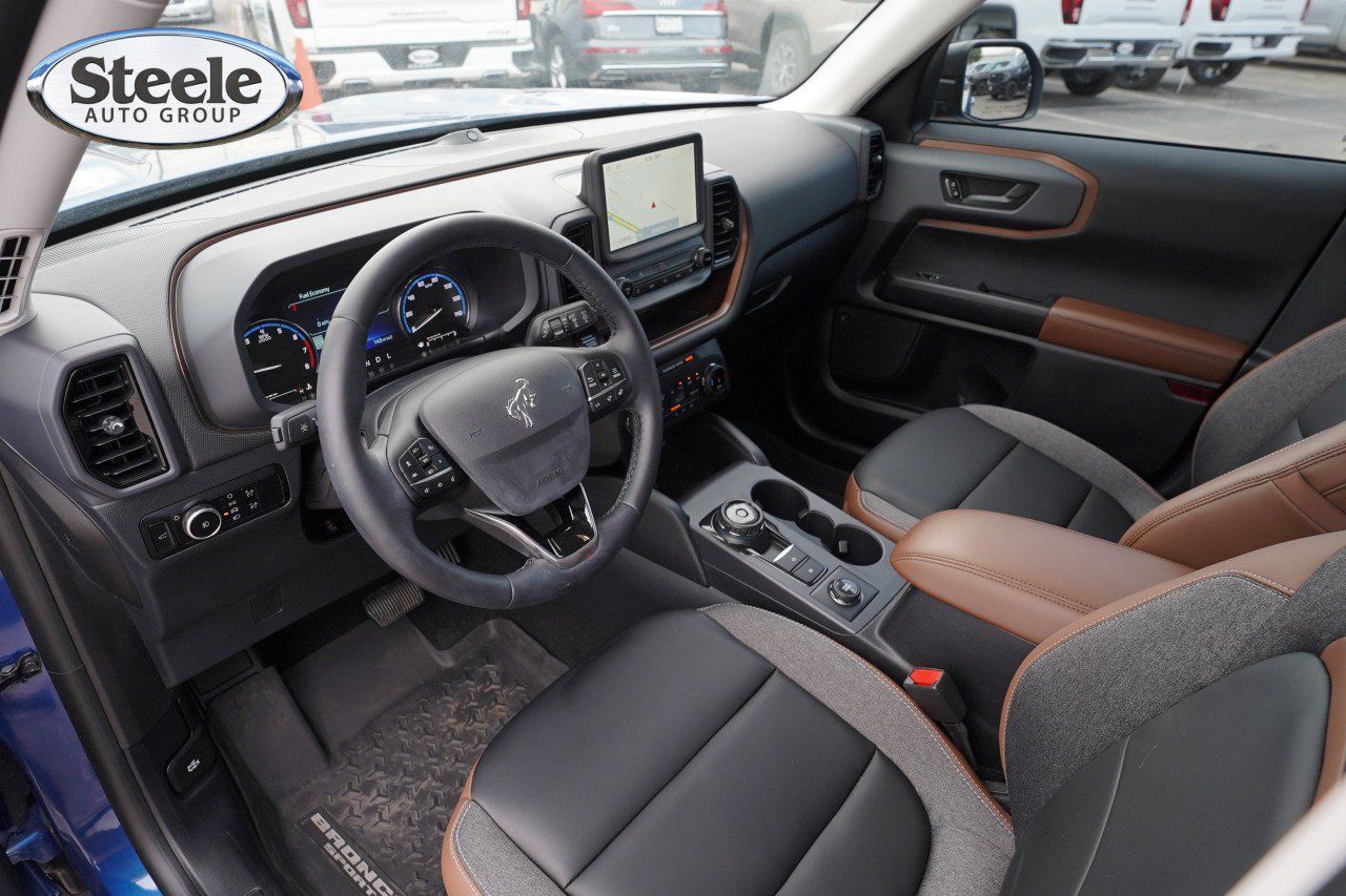 Used 2024 Ford Bronco Sport Outer Banks w/ Tech Package AWD/4WD image 17