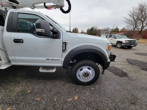 Used 2022 Ford F550 4x4 Regular Cab Super Duty image 32