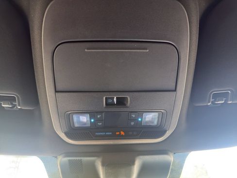 Used 2025 Ford F150 XLT w/ Equipment Group 302A MID AWD/4WD image 29