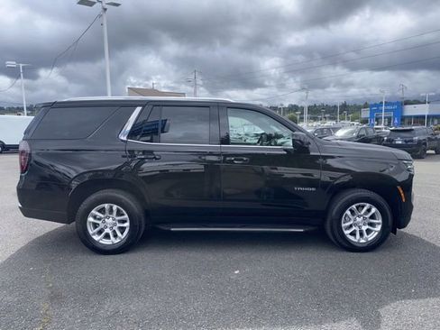 Used 2025 Chevrolet Tahoe LT AWD/4WD image 6