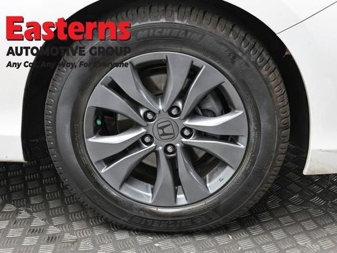 Used 2015 Honda Accord LX image 31