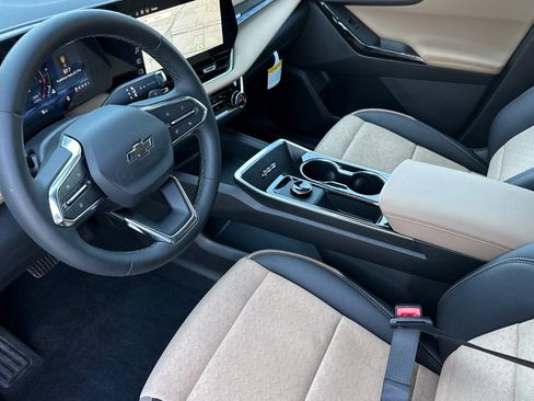 New 2026 Chevrolet Equinox ACTIV w/ Convenience Package III image 10