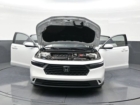 Used 2024 Honda Accord EX image 33