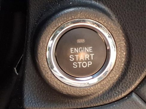 Used 2025 Subaru Outback Onyx Edition XT image 27