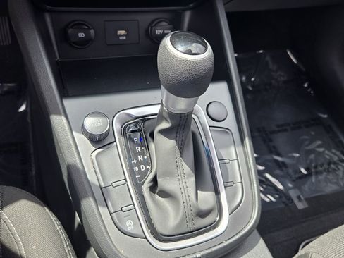 Certified 2023 Hyundai Kona SEL image 17