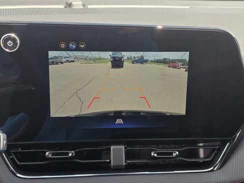 New 2026 Chevrolet Equinox RS FWD image 10