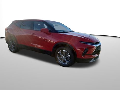 Used 2023 Chevrolet Blazer LT image 8