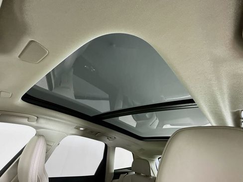 New 2026 Volvo XC60 T8 Ultra w/ Protection Package Premier image 23