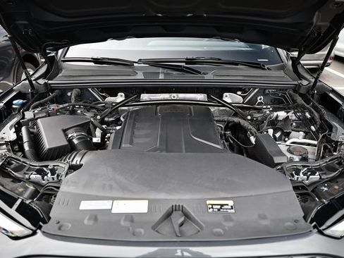 New 2025 Audi Q5 Prestige image 41