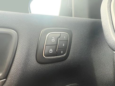 New 2025 Ford Escape Active w/ Active Premium Tech Pack AWD/4WD image 12