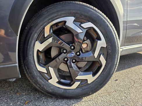 Certified 2022 Subaru Crosstrek 2.5i Limited w/ Moonroof Package 2 image 29