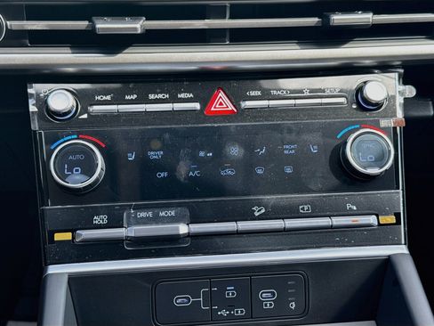 New 2026 Hyundai Santa Fe SEL FWD image 12