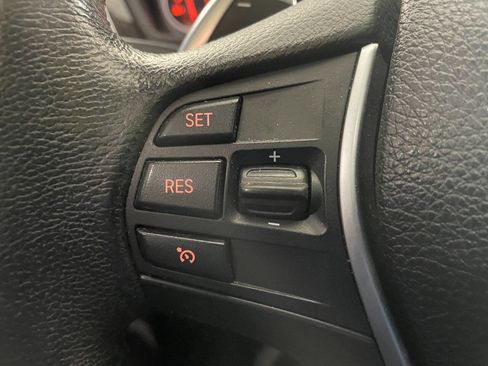 Used 2018 BMW 330i xDrive Sedan image 40