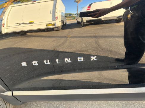 Used 2025 Chevrolet Equinox LT image 37