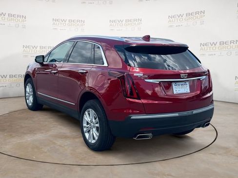 Used 2021 Cadillac XT5 Luxury FWD image 3