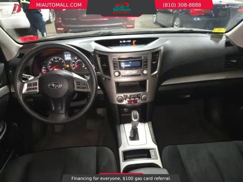 Used 2013 Subaru Outback 2.5i image 9