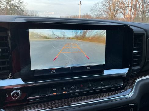 Used 2024 GMC Sierra 1500 Elevation w/ X31 Off-Road Package image 19