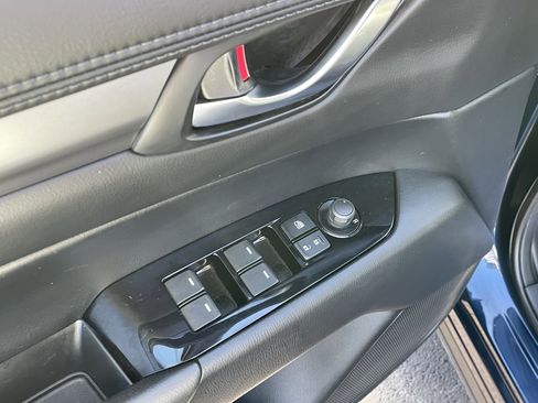 Used 2023 MAZDA CX-5 AWD 2.5 S w/ Preferred Package image 17