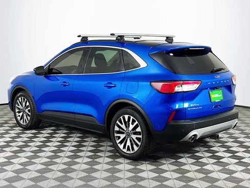 Used 2020 Ford Escape Titanium image 6