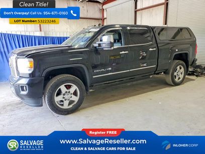 Used 2015 GMC Sierra 2500 Denali w/ Duramax Plus Package
