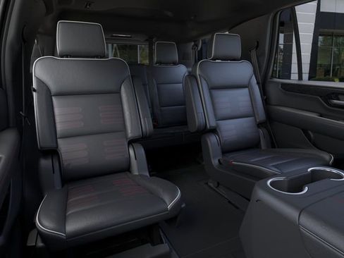New 2026 GMC Yukon AT4 Ultimate w/ LPO, Floor Liner Package AWD/4WD image 17