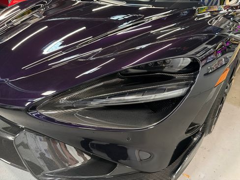 Used 2021 McLaren 765LT image 14