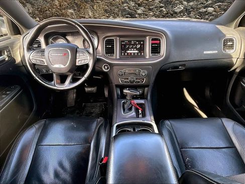 Used 2021 Dodge Charger SXT w/ Leather Interior Group image 13