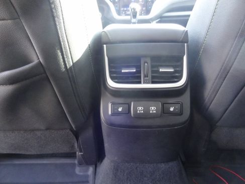 Used 2021 Subaru Outback Onyx Edition XT image 12