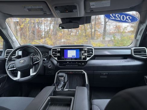 Used 2022 Toyota Tundra SR5 w/ SR5 Convenience Package image 21