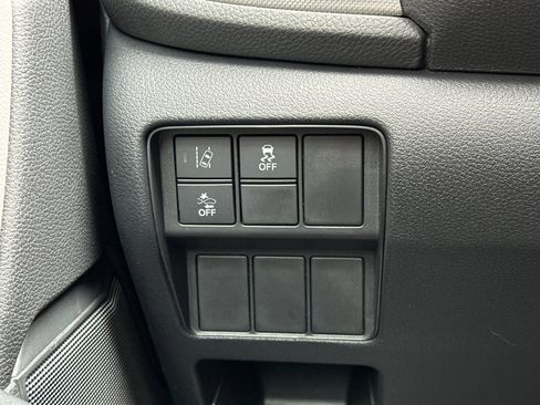 Used 2020 Honda CR-V LX image 31