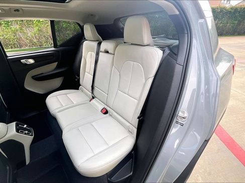 Certified 2026 Volvo XC40 B5 Ultra AWD/4WD image 35