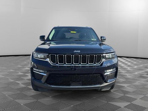 Used 2023 Jeep Grand Cherokee Limited AWD/4WD image 7