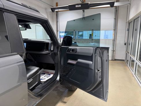 Used 2022 Ford Bronco Black Diamond AWD/4WD image 10