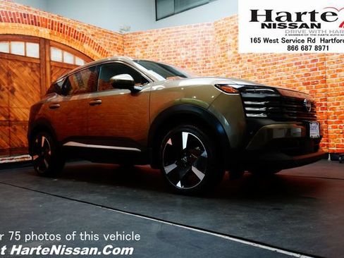 Certified 2025 Nissan Kicks SR AWD/4WD image 1