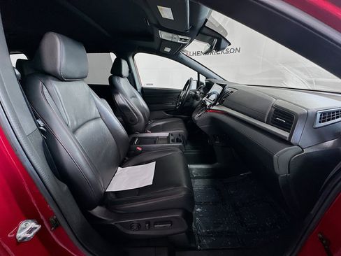 Used 2023 Honda Odyssey Sport image 28