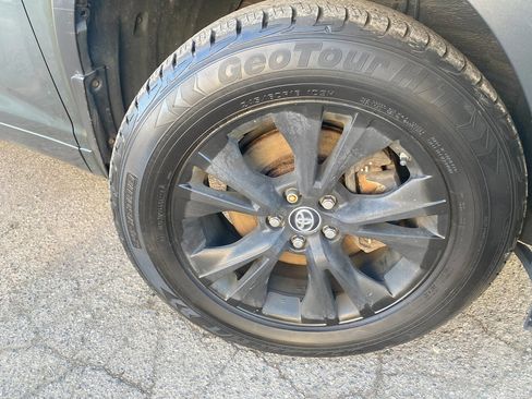 Used 2016 Toyota Highlander Plus image 5