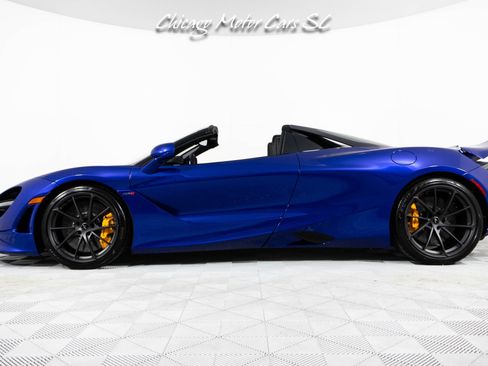 Used 2026 McLaren 750S Spider RWD image 3