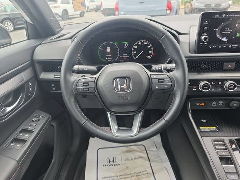 Certified 2025 Honda CR-V Sport-L image 10