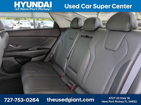 Certified 2023 Hyundai Elantra Limited FWD image 14