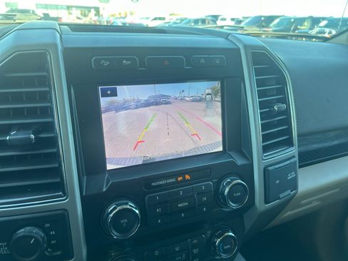 Used 2020 Ford F150 Lariat image 15