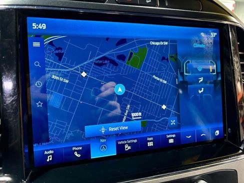 Used 2022 Ford F250 Lariat w/ Lariat Ultimate Package image 4